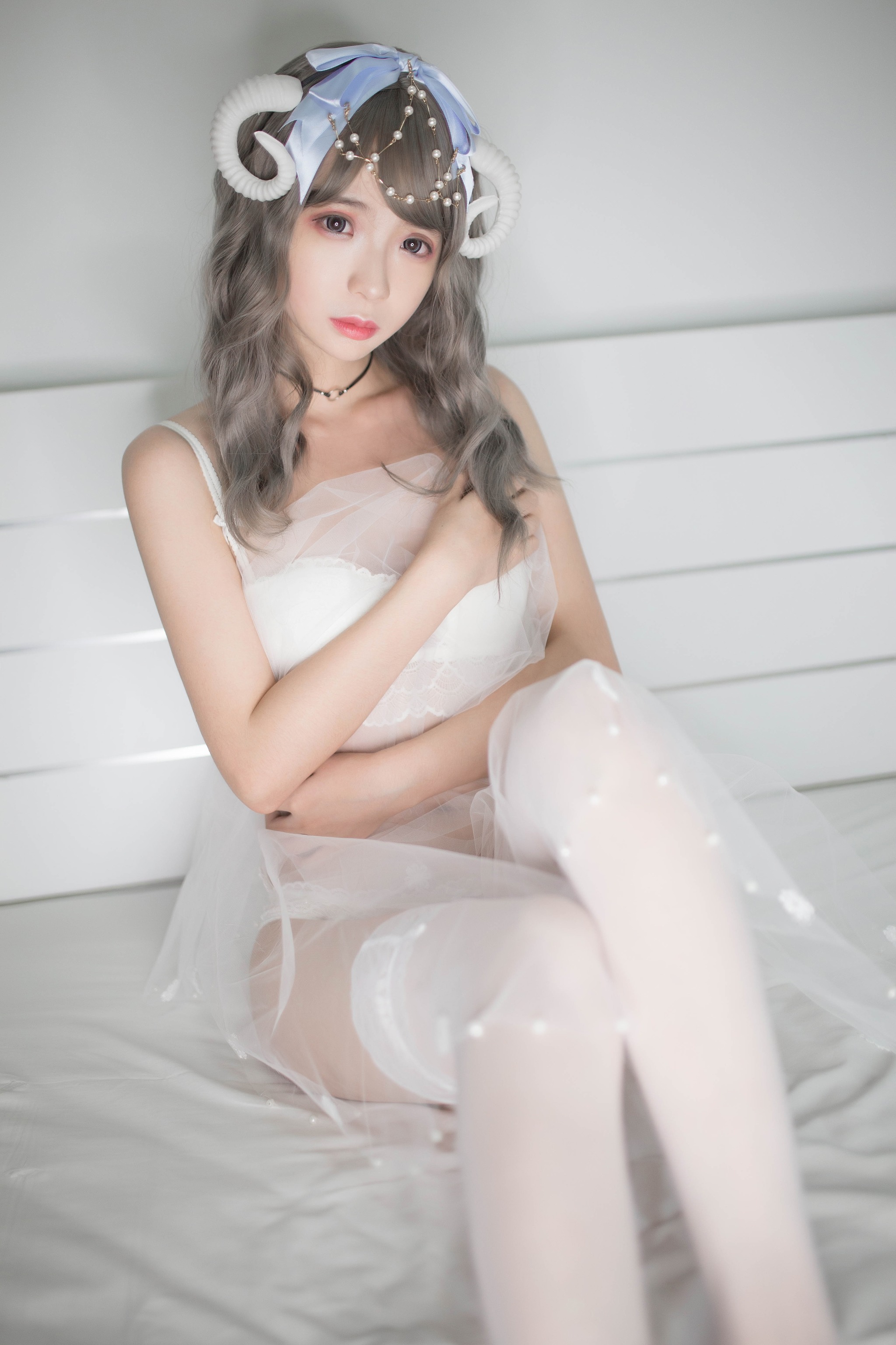 图片[1]-疯猫ss – NO.047 白内衣 [18P]-XikXak
